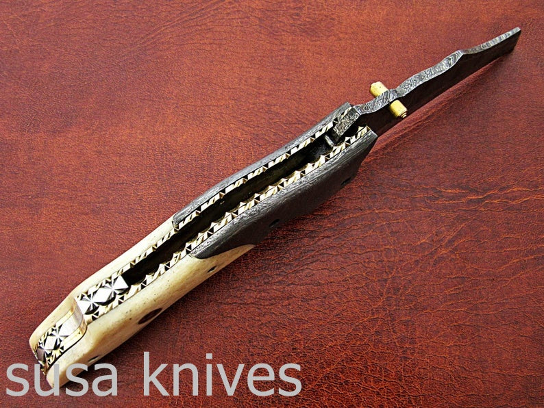 Amazing Hand Made Damascus Steel Hunting Pocket Knife/Folding Knife With Liner Lock/Christmas Gift/Anniversary Gift - SUSA KNIVES
