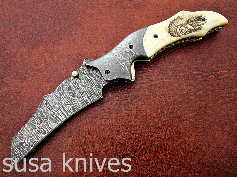 Amazing Hand Made Damascus Steel Hunting Pocket Knife/Folding Knife With Liner Lock/Christmas Gift/Anniversary Gift - SUSA KNIVES