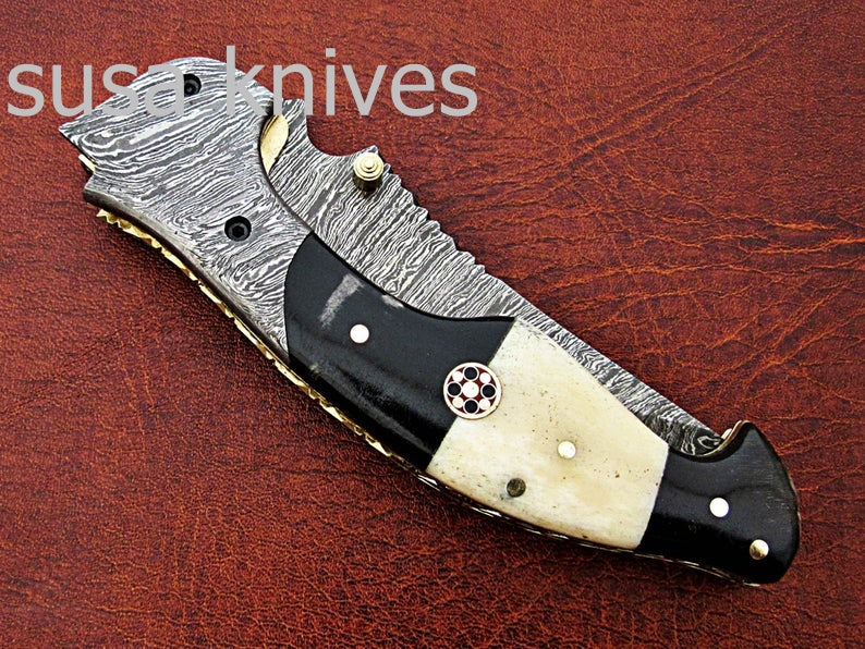 Beautiful Newly Design Custom Hand Made Damascus Steel Hunting Pocket Knife - SUSA KNIVES