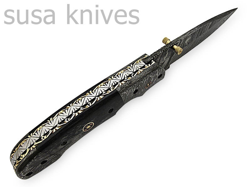 Beautiful Newly Design Custom Hand Made Damascus Steel Hunting Pocket Knife - SUSA KNIVES
