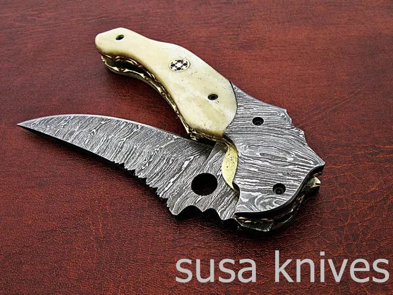 Beautiful Newly Design Custom Hand Made Damascus Steel Hunting Pocket Knife - SUSA KNIVES