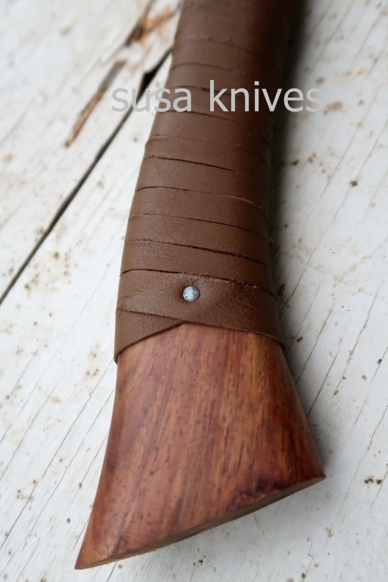 Handmade Damascus Steel Axe, Rosewood Handle - SUSA KNIVES