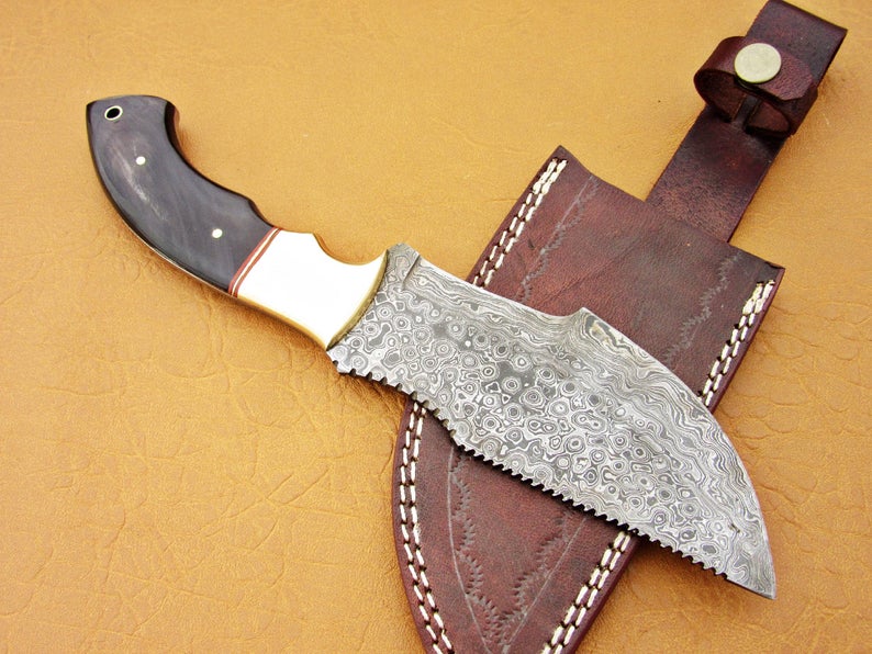 Custom Handmade Damascus Steel Fixed Blade Hunting Tracker Knife - SUSA KNIVES
