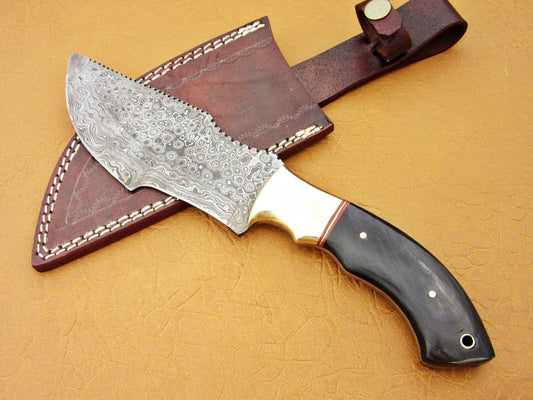 Custom Handmade Damascus Steel Fixed Blade Hunting Tracker Knife - SUSA KNIVES