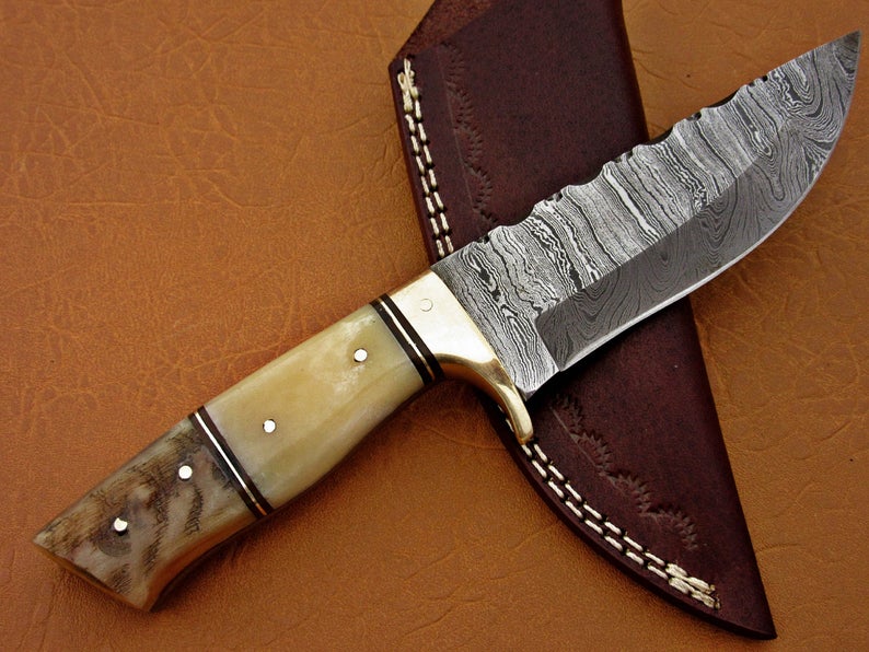 Custom Handmade Damascus Steel Fixed Blade Hunting Knife - SUSA KNIVES