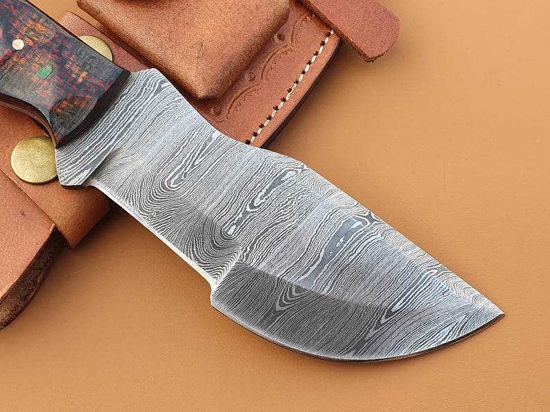 Custom Handmade Damascus Steel Tracker Hunting Knife - SUSA KNIVES