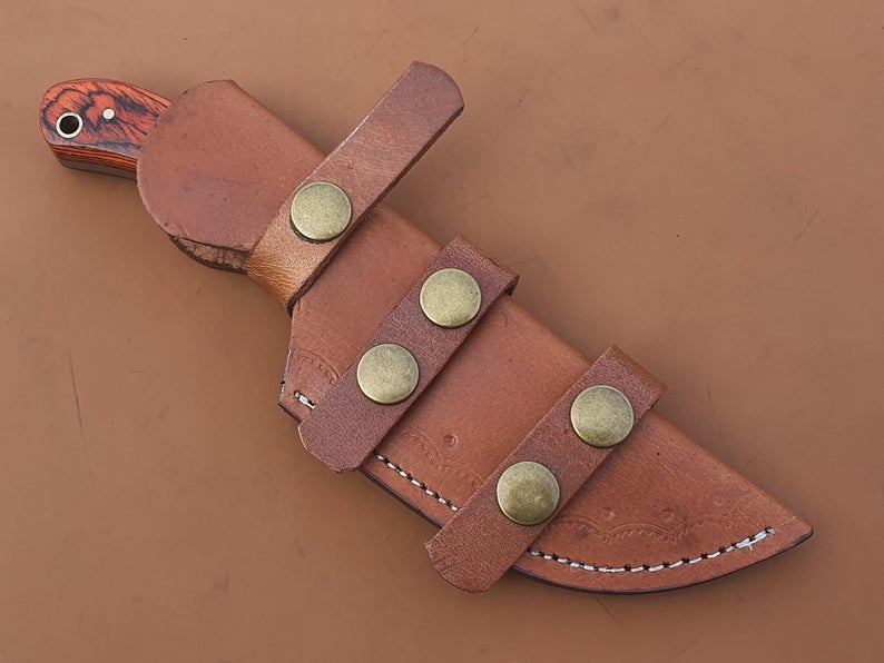 Custom Handmade Damascus Steel Tracker Hunting Knife - SUSA KNIVES