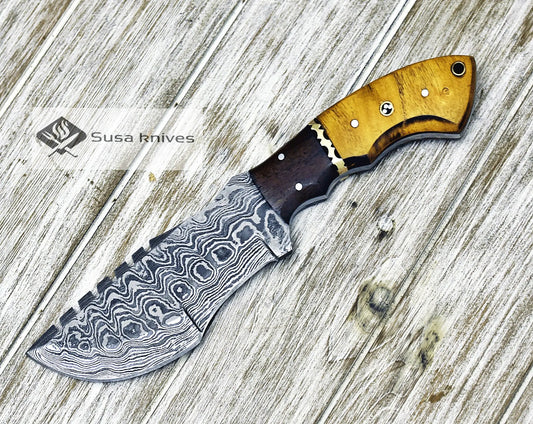 DAMASCUS KNIFE, DAMASCUS STEEL TRACKER KNIFE, 10", DAMASCUS STEEL TRACKER BLADE, EXOTIC YELLOW HEART & WALNUT WOOD HANDLE, FIXED BLADE, INCLUDES HAND STITCHED SHEATH - SUSA KNIVES