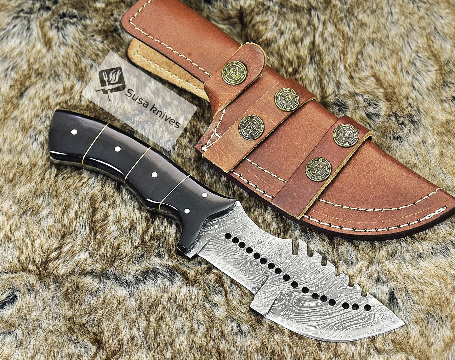 DAMASCUS STEEL HUNTING KNIFE, 9.5", DAMASCUS STEEL TRACKER BLADE, BULL HORN MOSAIC HANDLE, FIXED BLADE, FULL TANG, HAND STITCHED LEATHER SHEATH - SUSA KNIVES