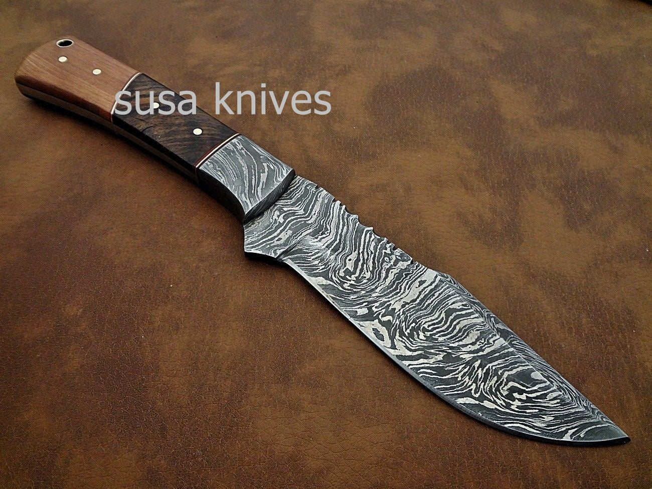 Custom made Moqen,s Damascus steel Hunting knife - SUSA KNIVES