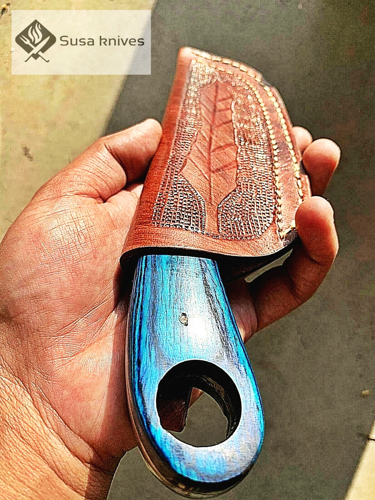 HAND FORGED DAMASCUS STEEL BULL CUTTER/COWBOY KNIFE & PUKKA WOOD HANDLE - SUSA KNIVES