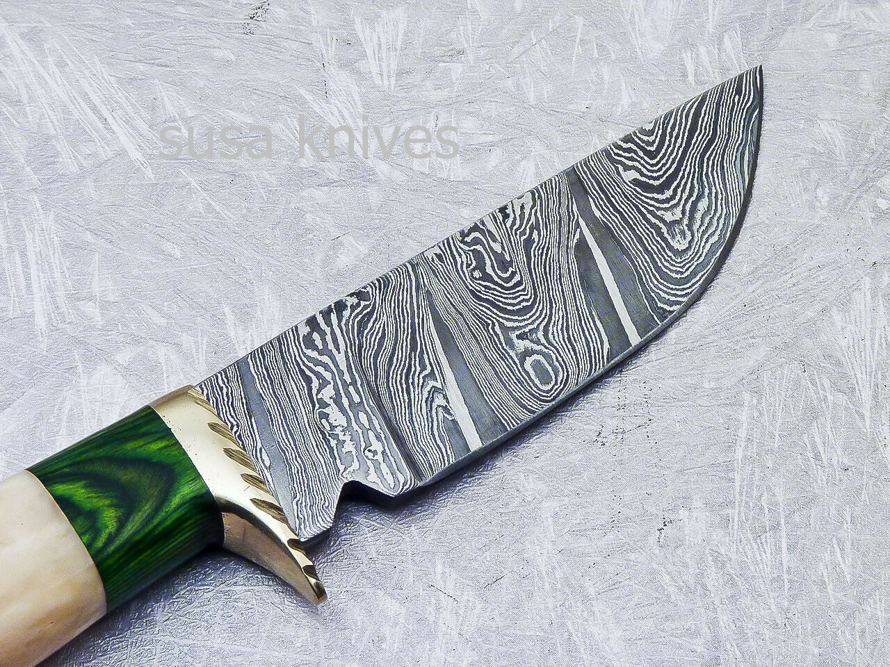 HANDMADE DAMASCUS 8.0" HUNTING KNIFE WITH CAMEL BONE HANDLE - SUSA KNIVES