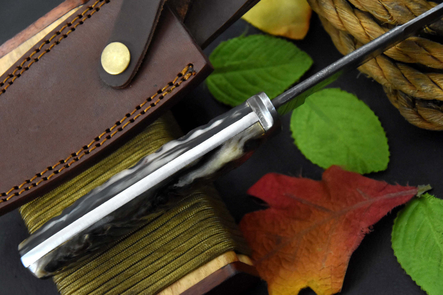 CUSTOM HANDMADE DAMASCUS STEEL RAM HORN LOVELESS STYLE CHUTE KNIFE WITH SHEATH - SUSA KNIVES