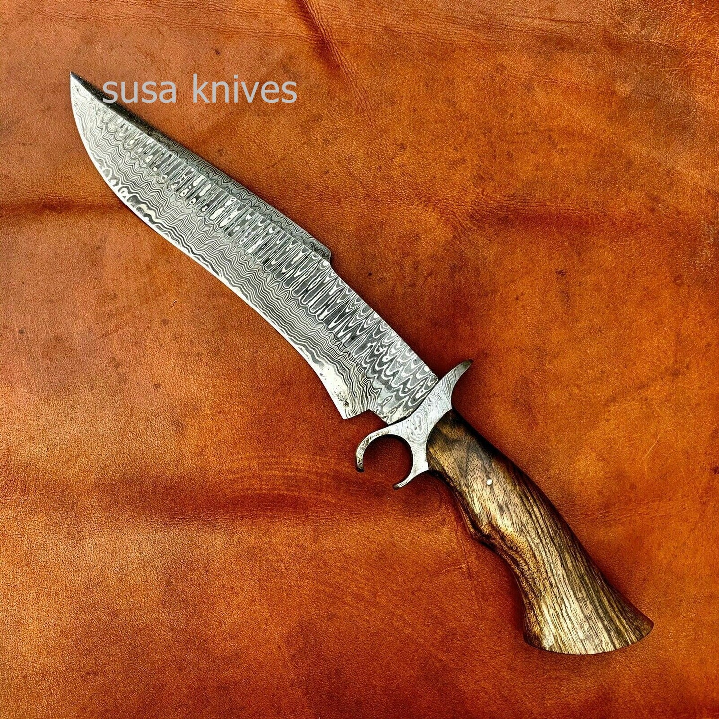 Overall 16" Damascus Steel Hunting Knife Bowie Knife Classic Wood Handle. - SUSA KNIVES