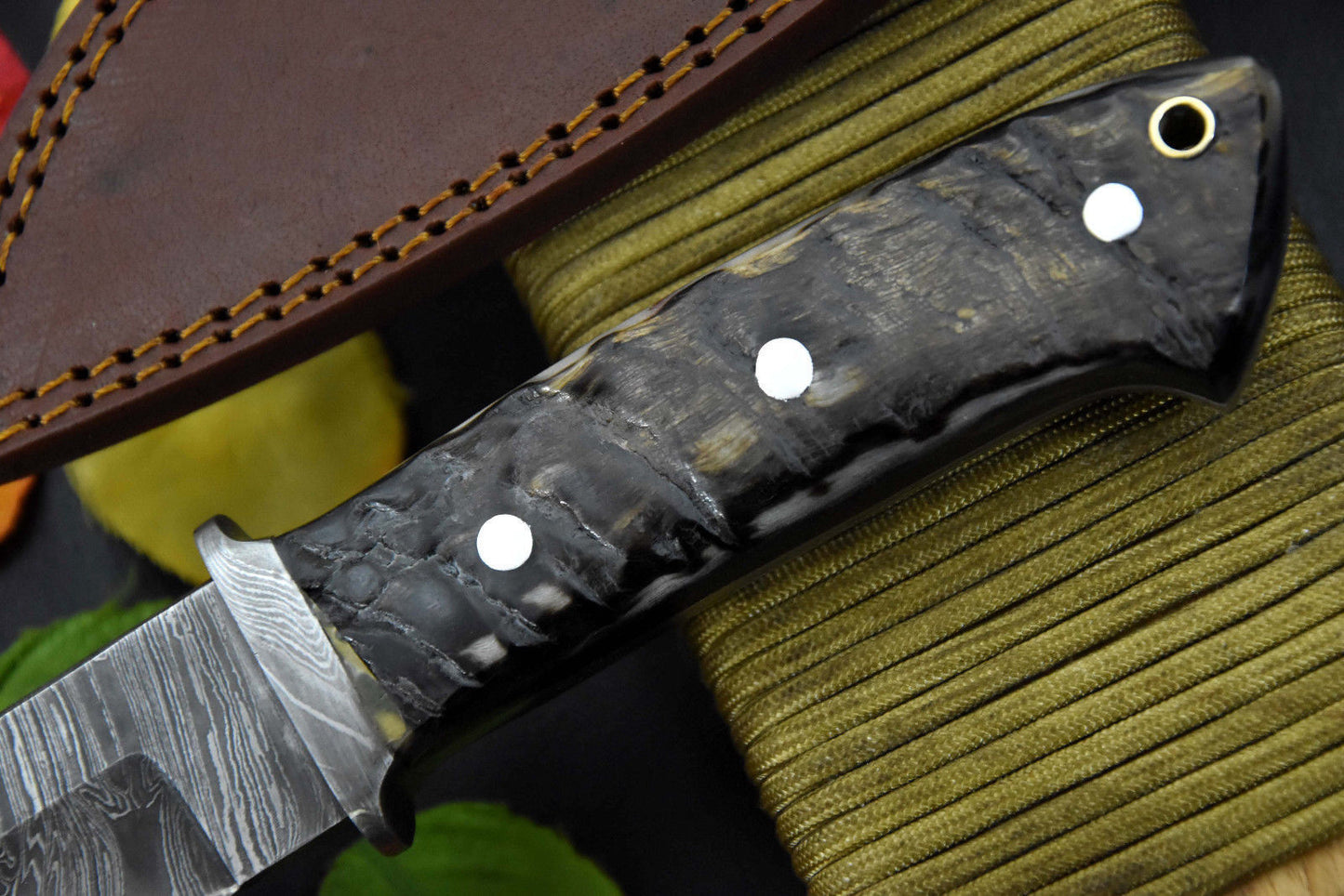 CUSTOM HANDMADE DAMASCUS STEEL RAM HORN LOVELESS STYLE CHUTE KNIFE WITH SHEATH - SUSA KNIVES