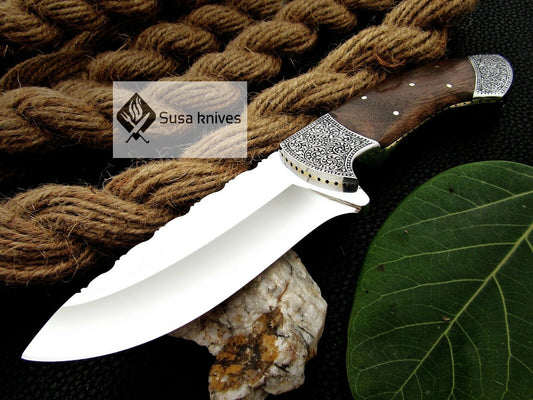 HANDMADE ENGRAVED OUTDOOR HUNTING / FIGHTING CLAW KNIFE - SUSA KNIVES