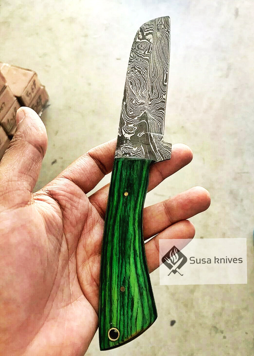 HAND FORGED DAMASCUS STEEL BULL CUTTER/COWBOY KNIFE & PUKKA WOOD HANDLE - SUSA KNIVES