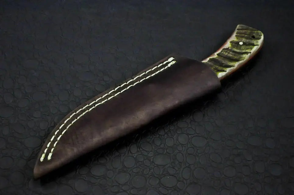 HANDMADE CUSTOM HUNTING /skinner kNIFE D2 CARBON STEEL HORN HANDLE WITH LEATHER SHEATH - SUSA KNIVES
