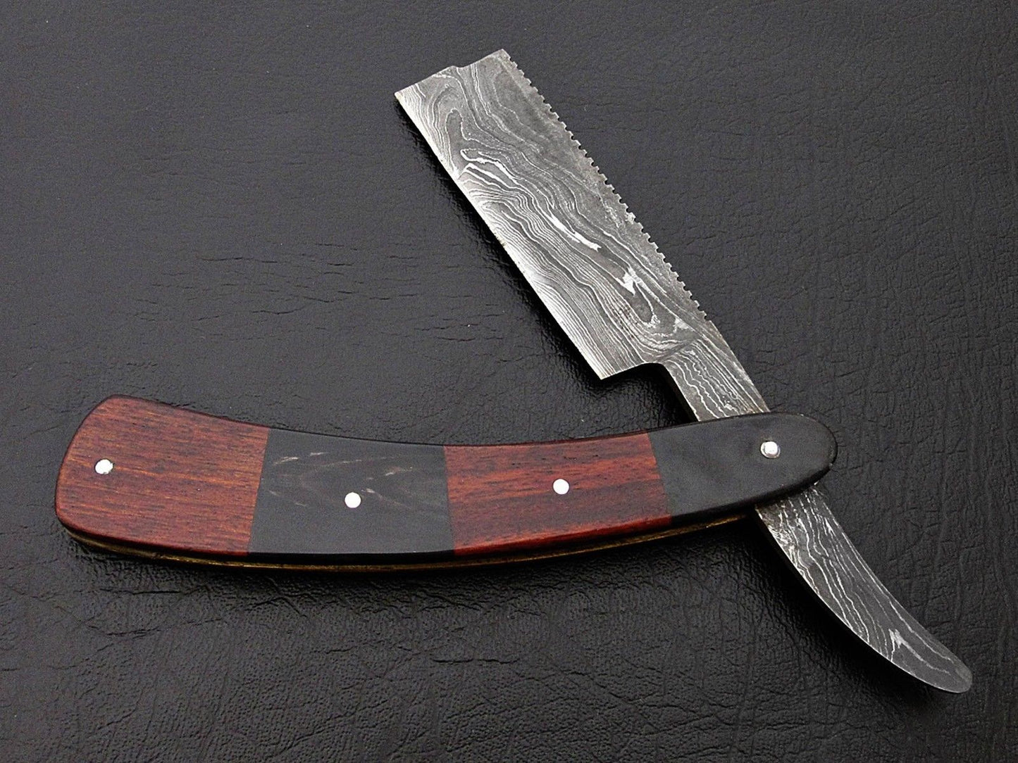 BEAUTIFUL CUSTOM HANDMADE DAMASCUS SHAVING RAZOR HANDLE ROSE WOOD & BULL HORN - SUSA KNIVES