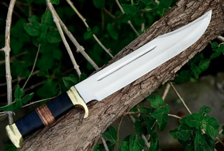 Damascus Bull Cutter vs. Rasp Steel Bull Cutter: Which Cowboy Knife Is Right for You?