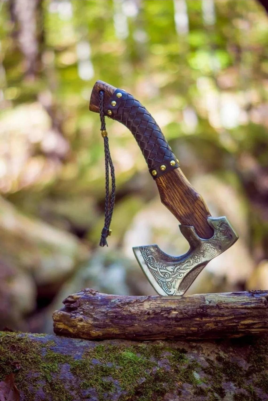 AXES