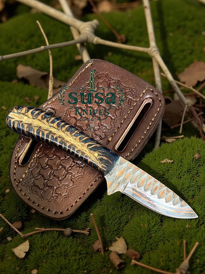 COPPER DAMASCUS STEEL 7'' COWBOY KNIFE WITH PANCAKE LEATHER SHEATH BLACK PINE CONE HANDLE