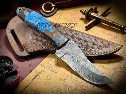 8" Damascus Steel Hunting Knife – Handmade EDC Fixed Blade with Genuine Leather Sheath