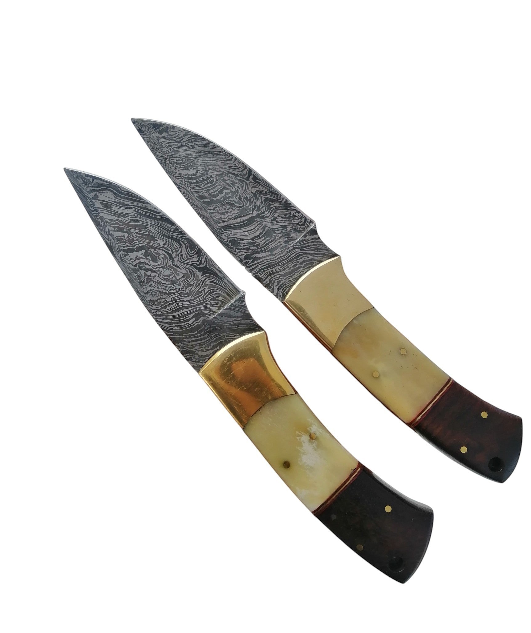 SUSA KNIVES handmade damascus steel skinner knife set with 4-inch blades and two-tone horn and wood handles