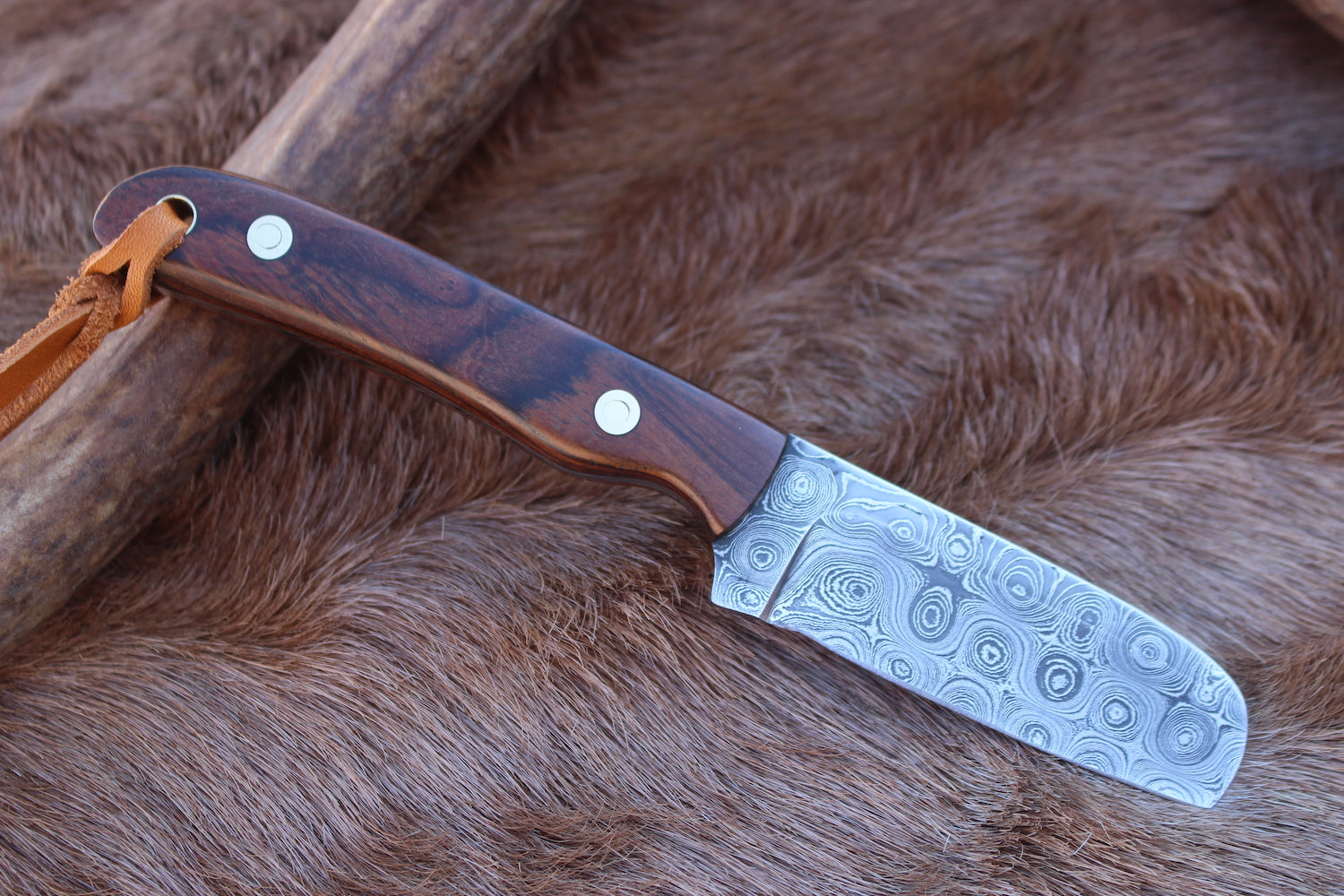 handmade damascus steel bull cutter/ constration knife - SUSA KNIVES