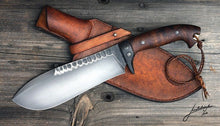 Load image into Gallery viewer, HANDMADE HUNTING FIGHTER KNIFE - SUSA KNIVES
