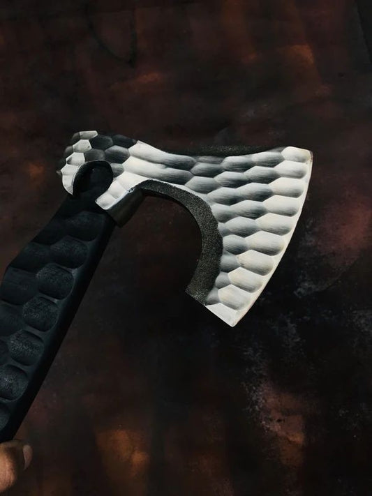 Hand forged axe - SUSA KNIVES