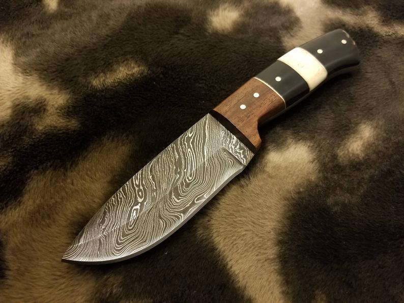 Custom Handmade Damascus Bush Craft Knife Combination Of Bone, Horn& Walnut Wood - SUSA KNIVES