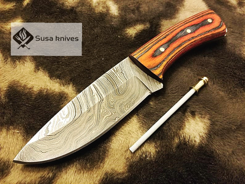 Damascus steel knife with  sharpener - SUSA KNIVES