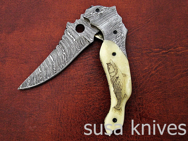 Beautiful Newly Design Custom Hand Made Damascus Steel Hunting Pocket Knife - SUSA KNIVES