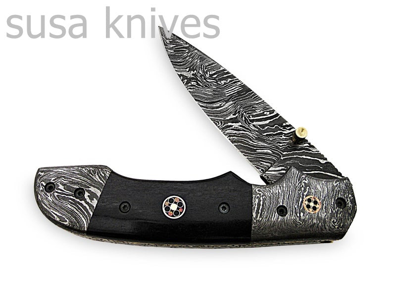 Beautiful Newly Design Custom Hand Made Damascus Steel Hunting Pocket Knife - SUSA KNIVES