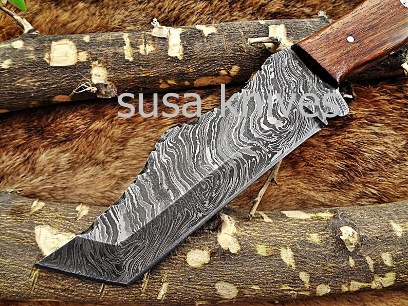 A Beautiful Custom Made Damascus Skinner Knife/Black Friday Gift/ Thanksgiving Gift/Christmas Gift - SUSA KNIVES
