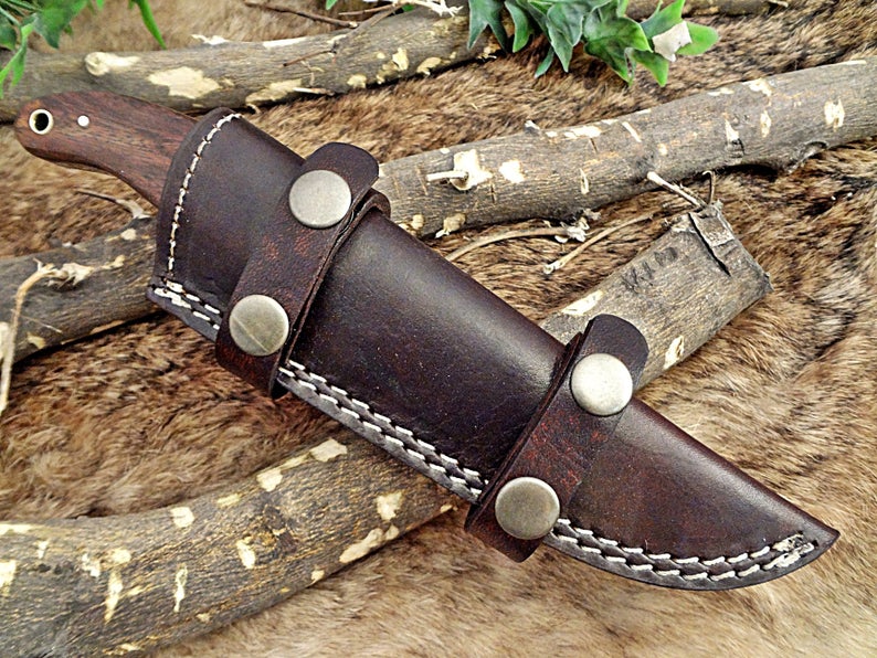 A Beautiful Custom Made Damascus Skinner Knife/ Thanksgiving Gift/Christmas Gifts - SUSA KNIVES