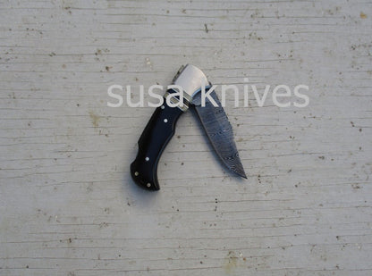 Offset Inlay Folding Knife: Bone & Horn, Twist Damascus Steel - SUSA KNIVES