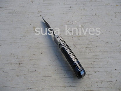 Offset Inlay Folding Knife: Bone & Horn, Twist Damascus Steel - SUSA KNIVES
