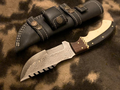 Damascus Tracker Knife Hunting Knife buffalo bone/buffalo horn/Walnut wood, Ladder Pattern, Blank +Sheath - SUSA KNIVES