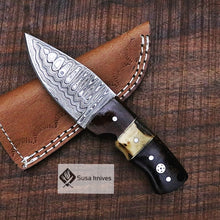 Load image into Gallery viewer, Small Damascus Knife - Skinning / Bushcraft / hiking / camping / hunting / Groomsmen Best Man / Anniversary Gift for Men / Unique Knive Small Damascus  Knife - Skinning / Bushcraft / hiking / camping / hunting / Groomsmen Best Man / Unique Knives - SUSA KNIVES
