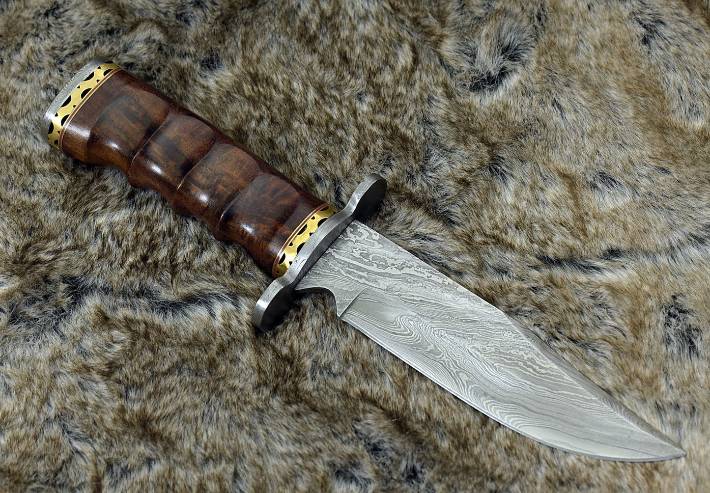 DAMASCUS STEEL BOWIE KNIFE, 11.0", DAMASCUS STEEL CLIP POINT BLADE, HIGHLY FIGURED BOLIVIAN ROSE WOOD HANDLE, DAMASCUS GUARD, FIXED BLADE, FULL TANG, HAND STITCHED LEATHER SHEATH - SUSA KNIVES