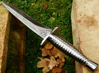 Damascus steelom Handmade Carbon Steel Dagger Knife | Steel Gripped Handle - SUSA KNIVES