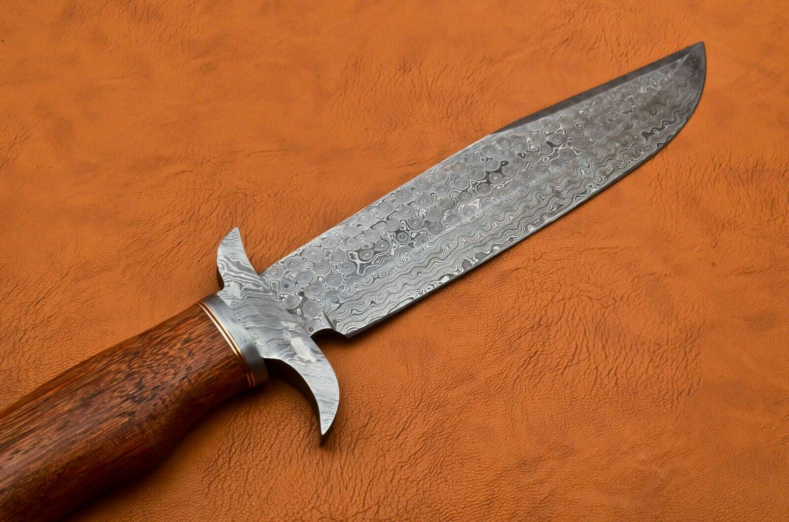 HANDMADE DAMASCUS STEEL HUNTING BOWIE/DAGGER KNIFE HANDLE ROSE WOOD - SUSA KNIVES