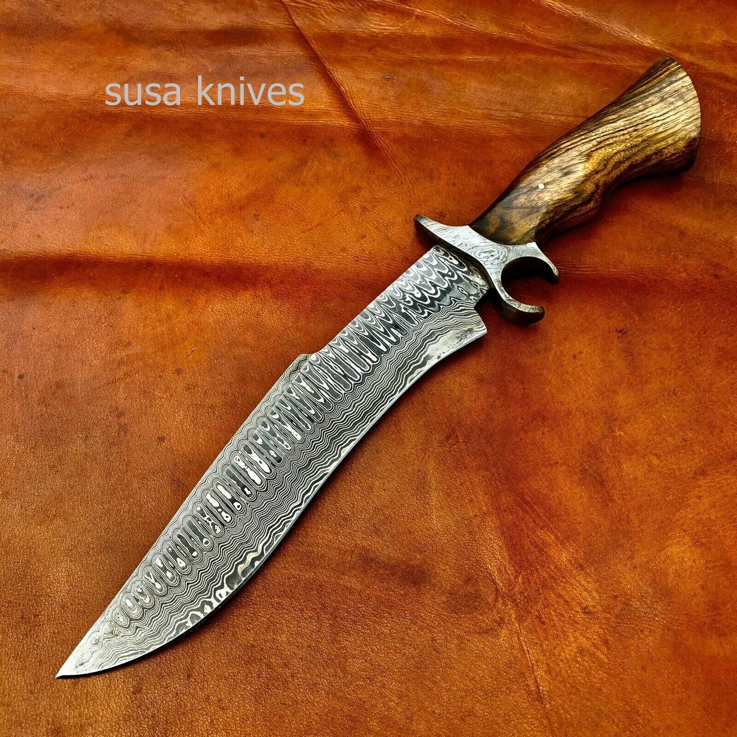 Overall 16" Damascus Steel Hunting Knife Bowie Knife Classic Wood Handle. - SUSA KNIVES