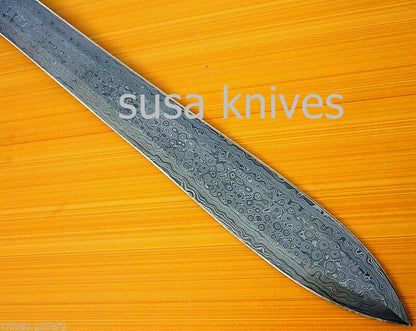 Hand-made-Damascus-steel-hunting-sword - SUSA KNIVES