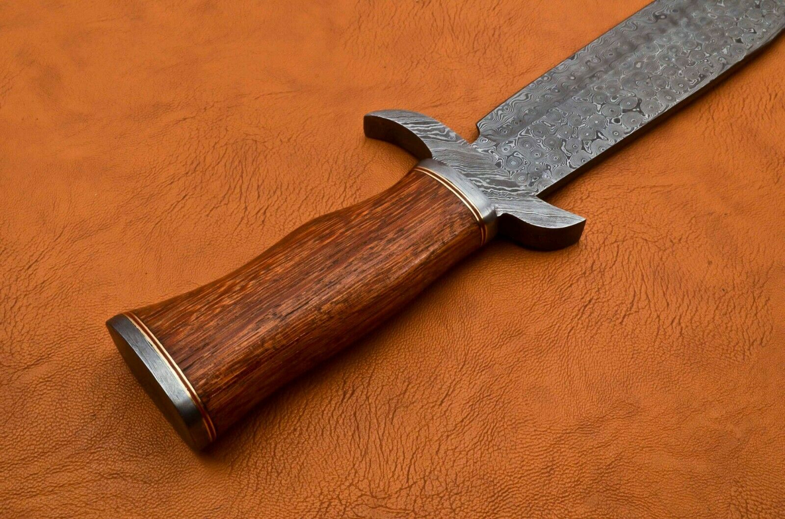 HANDMADE DAMASCUS STEEL HUNTING BOWIE/DAGGER KNIFE HANDLE ROSE WOOD - SUSA KNIVES