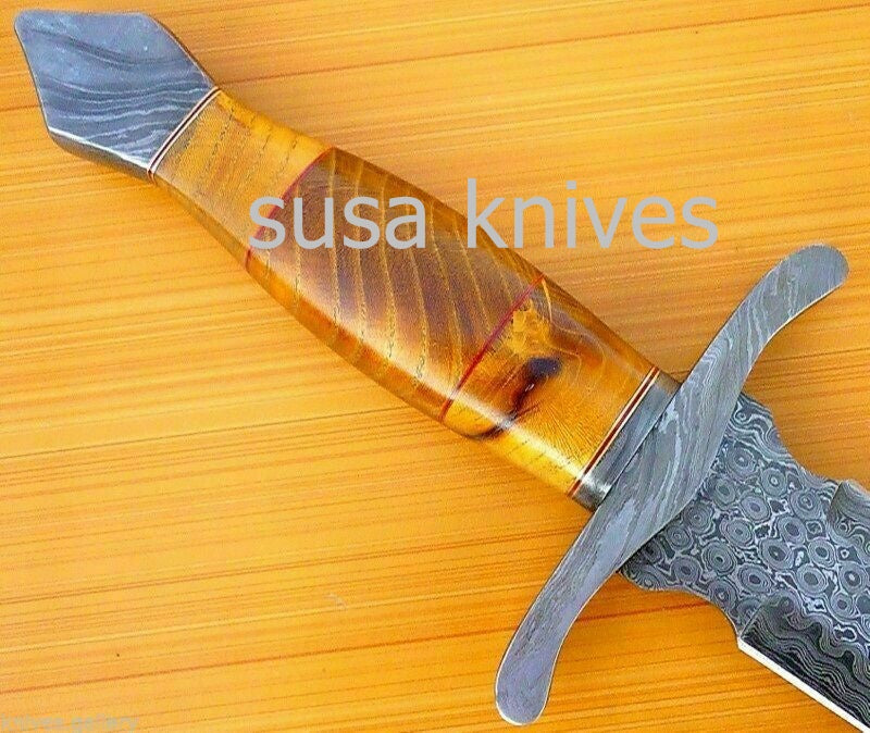 Hand-made-Damascus-steel-hunting-sword - SUSA KNIVES