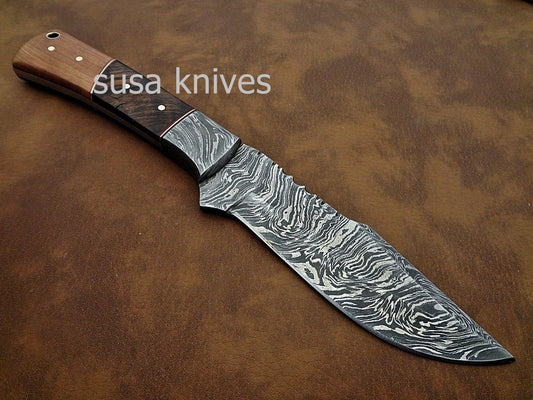 Custom made Moqen,s Damascus steel Hunting knife - SUSA KNIVES