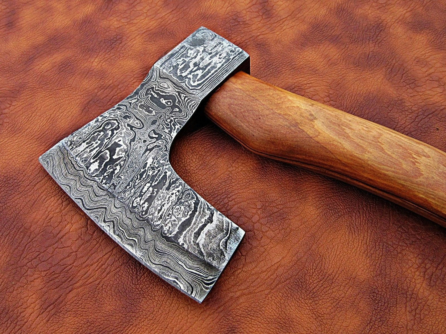 HANDMADE DAMASCUS STEEL TACTICAL HATCHET AXE WALNUT WOOD WITH LEATHER SHEATH - SUSA KNIVES